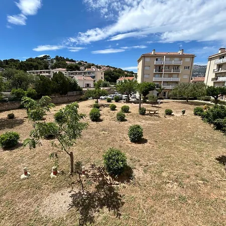 T4 Lumineux Et Spacieux, Parking Et Parc Prive Apartment *